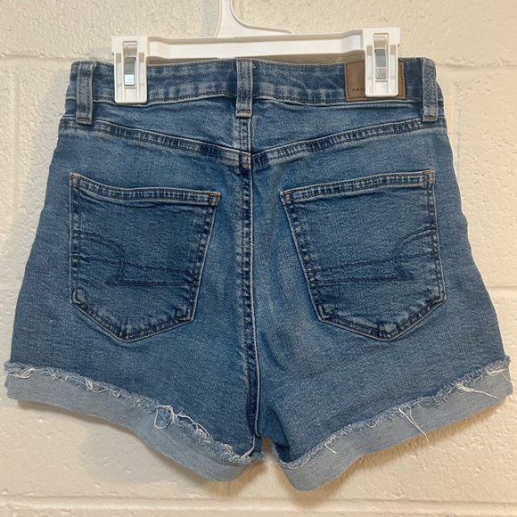 American Eagle mom short - Picture 2 of 4